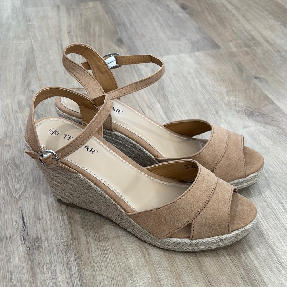 NEW Women’s TF Star Wedge Espadrilles